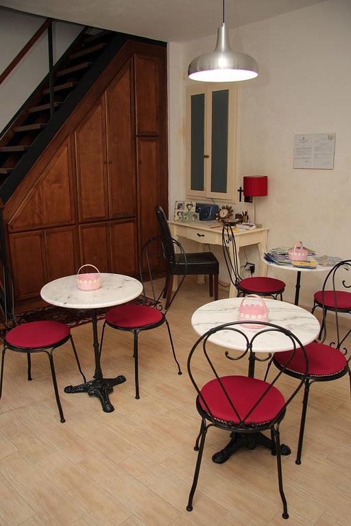 B&B Adriana Паола Екстериор снимка